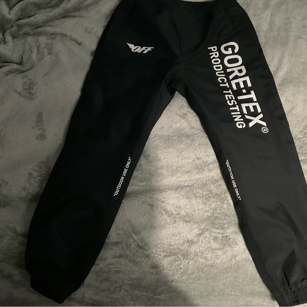 Off White Gortex Joggers Size Large - image 4